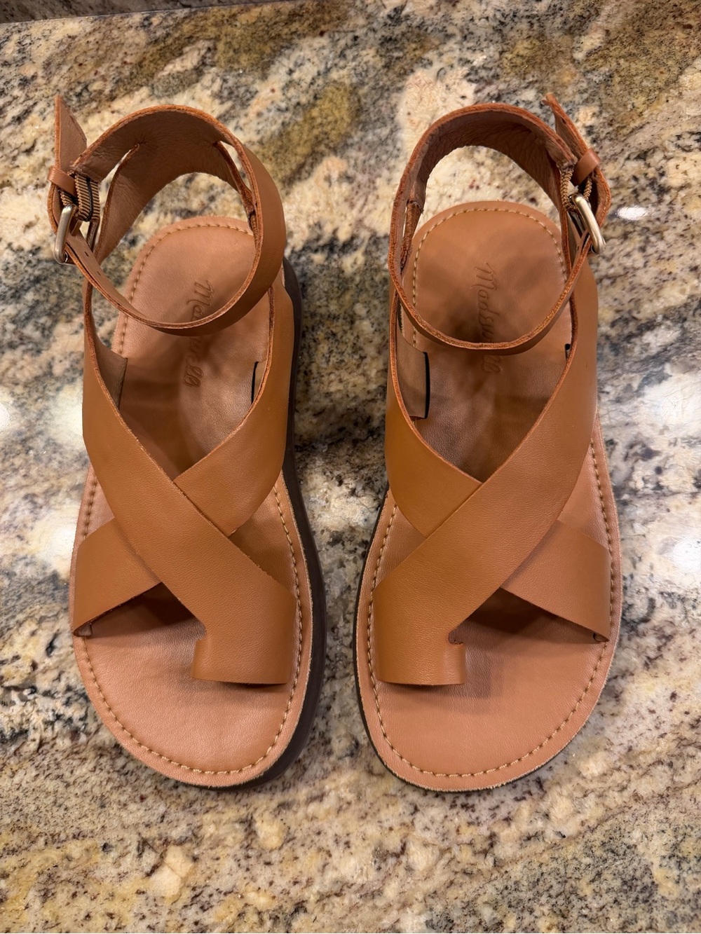 Madewell Natasha Flatform Sandals in Desert Camel - Picture 2 of 5
